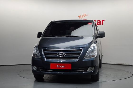 Hyundai Starex 3-Seater VAN Smart — пробег 210 641 км — фото 3 из 5