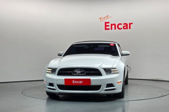 Ford Mustang Convertible — пробег 124 664 км — фото 3 из 5