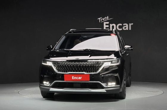 Kia Carnival Diesel 7-Seater Signature — пробег 74 713 км — фото 2 из 5