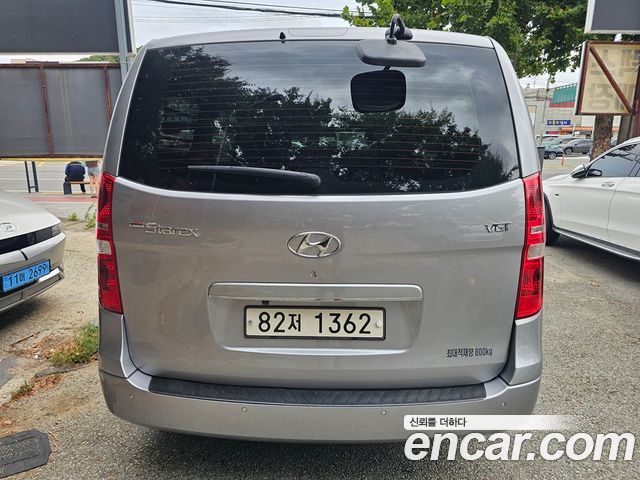 Hyundai Starex Van 3-Seater Smart — пробег 60 680 км — фото 5 из 5