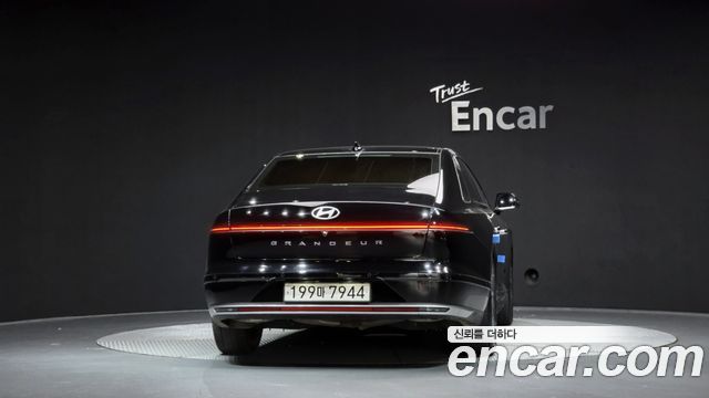 Hyundai Grandeur из Кореи Encar