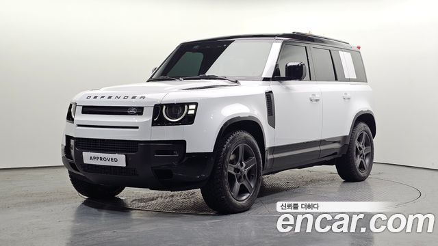 Land Rover Defender 110 D250 X-Dynamic SE — пробег 18 км — фото 1 из 5