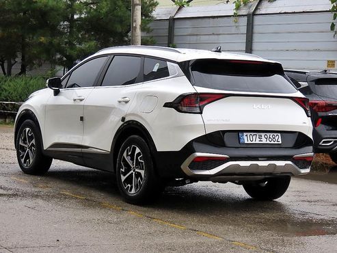 Kia Sportage Signature 2WD — пробег 25 682 км — фото 2 из 5