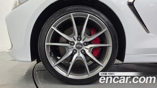 Genesis G70 из Кореи Encar