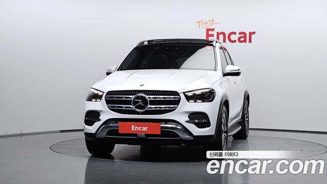 Mercedes-Benz GLE-Class GLE300d 4MATIC — пробег 32 230 км — фото 3 из 5