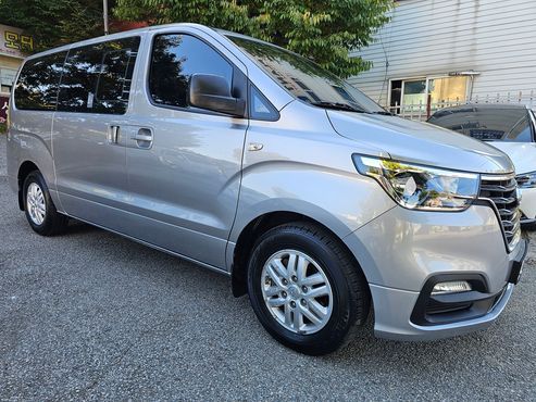 Hyundai Starex Van 5-Seater Modern — пробег 60 368 км — фото 4 из 5