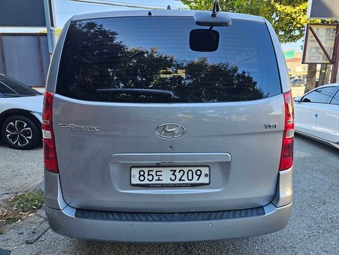 Hyundai Starex Van 5-Seater Modern — пробег 60 368 км — фото 5 из 5