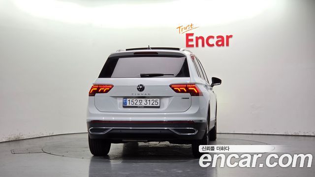 Volkswagen Tiguan 2.0 TDI 4Motion Prestige — пробег 38 364 км — фото 4 из 5