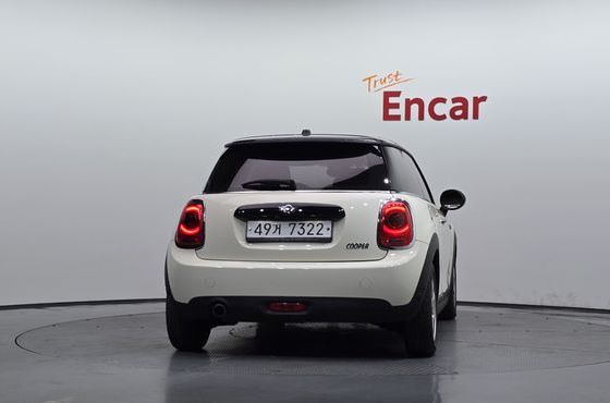 Mini Cooper Standard Third Generation — пробег 127 542 км — фото 4 из 5