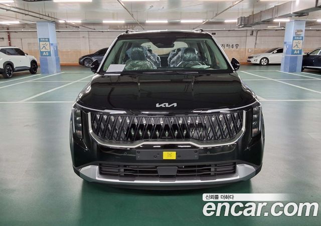 Kia Carnival HEV 9 seater Prestige — пробег 1 км — фото 1 из 5