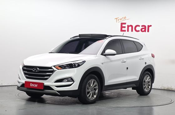 Hyundai Tucson Diesel 2.0 2WD Style — пробег 121 576 км — фото 1 из 5