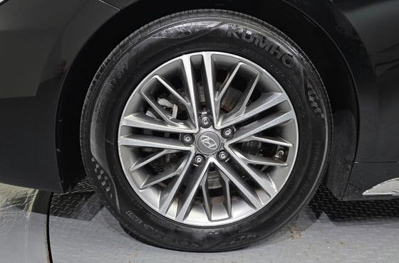 Hyundai Grandeur 2.4 Premium — пробег 106 213 км — фото 5 из 5