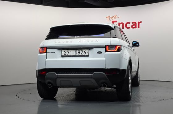 Land Rover Range Rover Evoque 2.0 TD4 SE — пробег 143 169 км — фото 4 из 5