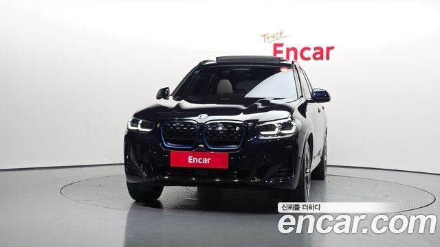 BMW iX3 M Sports — пробег 67 402 км — фото 3 из 5