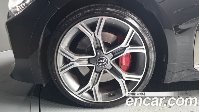 Kia Stinger из Кореи Encar