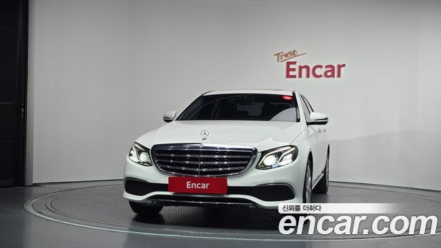 Mercedes-Benz E-Class из Кореи Encar