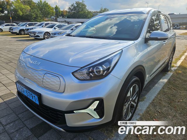 Kia Niro Light (Taxi Trim) — пробег 186 165 км — фото 1 из 5