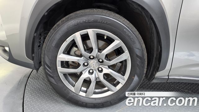 Lexus NX Supreme — пробег 101 333 км — фото 5 из 5