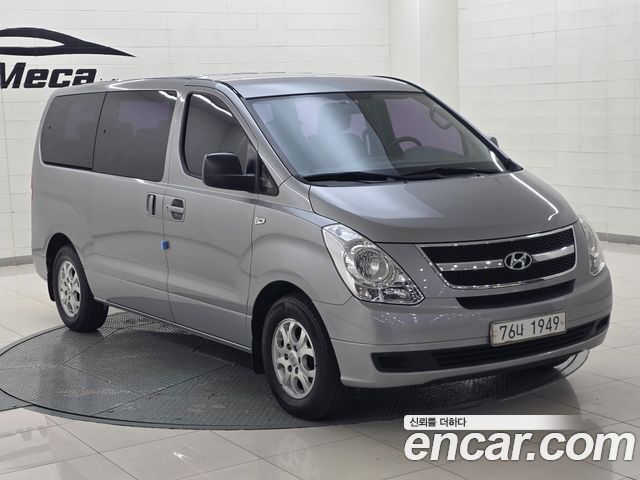 Hyundai Starex 12-Seater Wagon CVX Deluxe — пробег 163 800 км — фото 2 из 5
