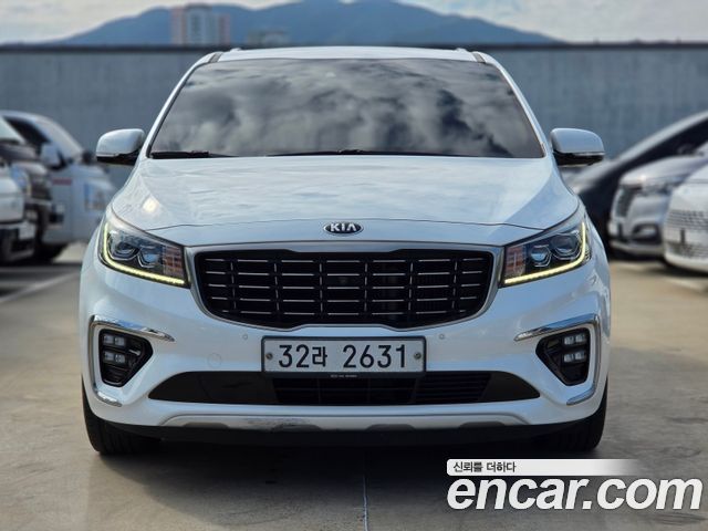 Kia Carnival 7-Seater Limousine President — пробег 164 036 км — фото 3 из 5
