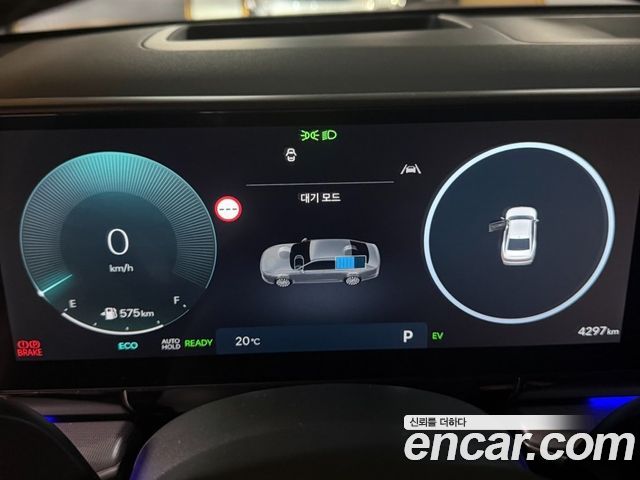Hyundai Grandeur Honors — пробег 4 300 км — фото 3 из 5