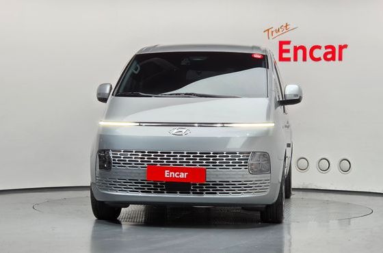Hyundai Staria L3.5 Tourer 11-Seater Modern — пробег 91 143 км — фото 3 из 5