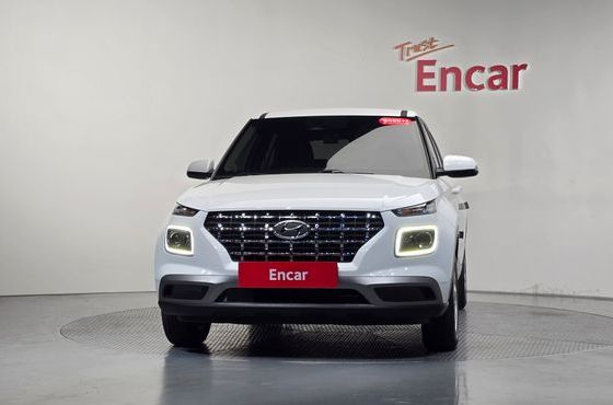 Hyundai Venue 1,6 Premium — пробег 14 939 км — фото 3 из 5