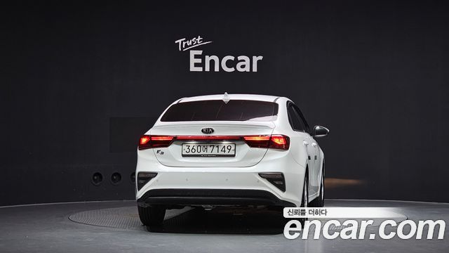 Kia K3 Luxury — пробег 51 820 км — фото 4 из 5