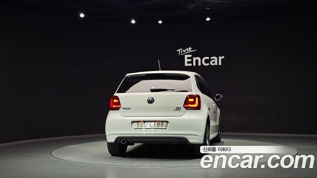 Volkswagen Polo из Кореи Encar