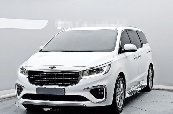 Kia Carnival 9-Seater Noblesse — пробег 73 287 км — фото 1 из 5