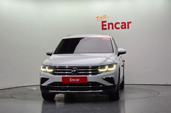 Volkswagen Tiguan 2.0 TDI Premium — пробег 87 057 км — фото 3 из 5