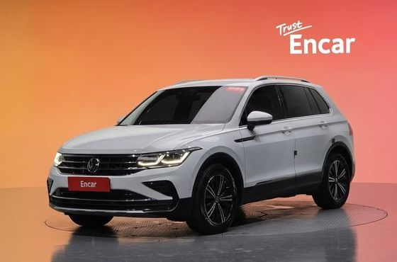 Volkswagen Tiguan 2.0 TDI Premium — пробег 87 057 км — фото 1 из 5
