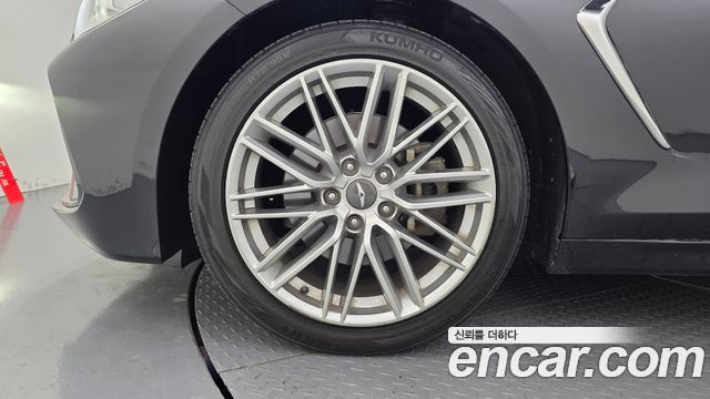 Genesis G70 из Кореи Encar