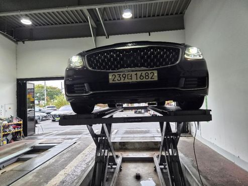 Kia K9 3.8 GDI AWD PlatinumⅡ — пробег 150 010 км — фото 1 из 3