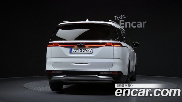 Kia Carnival Diesel 9-Seater Noblesse — пробег 37 067 км — фото 4 из 5