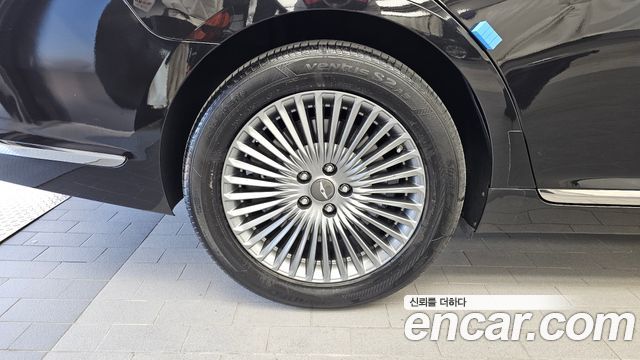 Genesis G90 из Кореи Encar