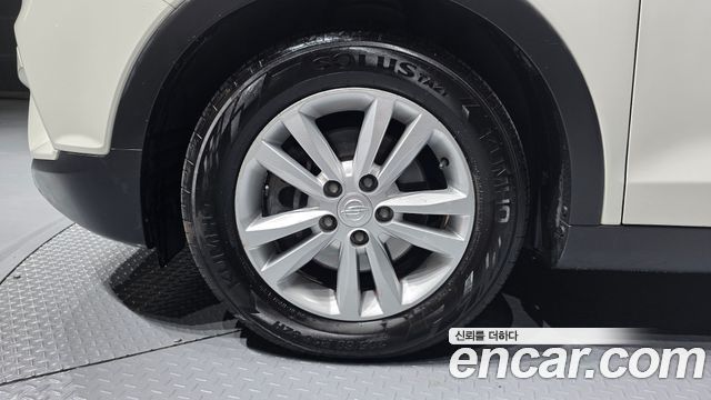 Ssangyong TIBOLI из Кореи Encar