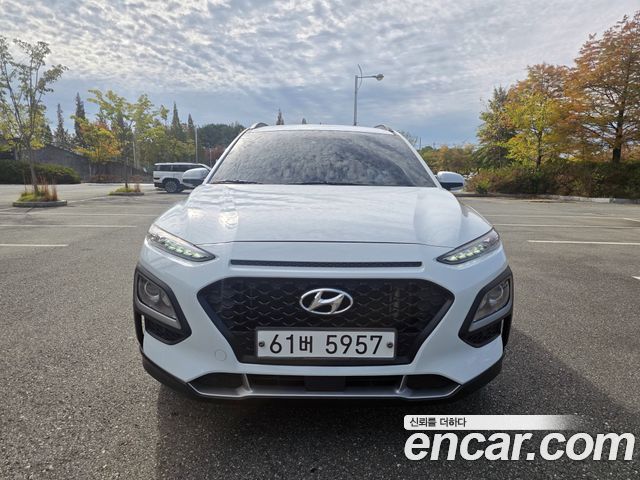 Hyundai Kona 1.6 Turbo 2WD Modern Tech — пробег 30 078 км — фото 3 из 5
