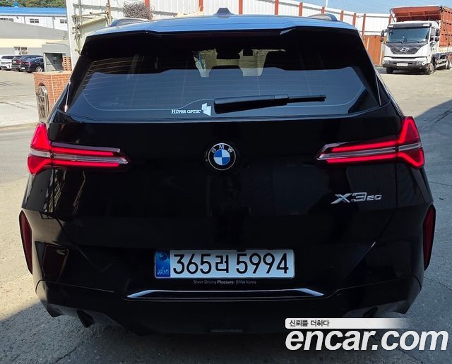 BMW X3 xDrive 20 M Sport — пробег 5 600 км — фото 2 из 5
