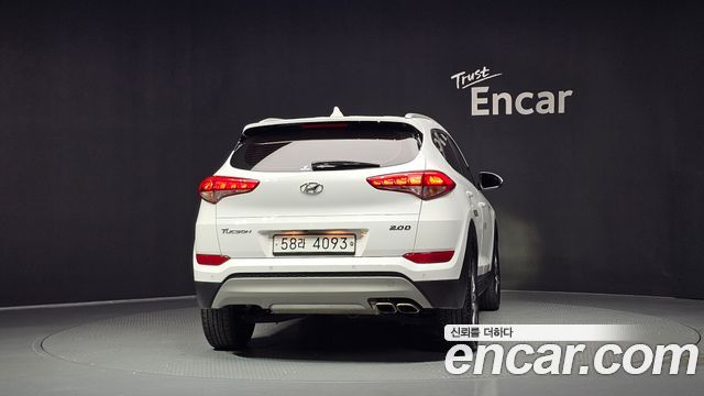 Hyundai Tucson Diesel 2.0 2WD Premium — пробег 109 979 км — фото 4 из 5