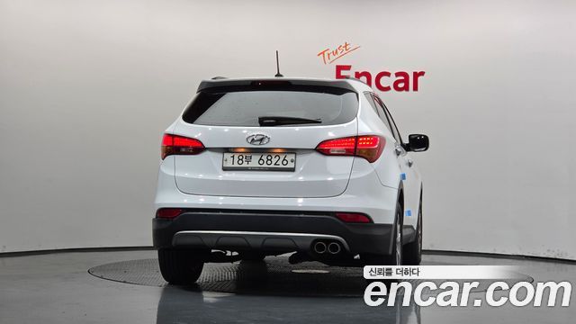 Hyundai Santafe Diesel(e-VGT) 2.0 2WD Premium — пробег 85 976 км — фото 4 из 5