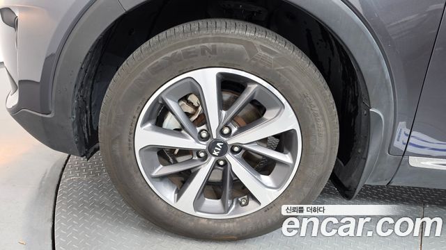 Kia Sorento Diesel 2.0 2WD Luxury — пробег 126 817 км — фото 5 из 5
