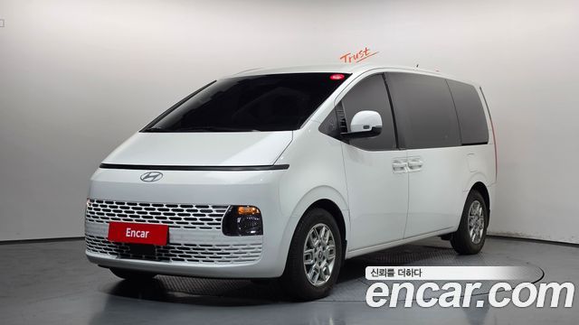 Hyundai Staria Tourer 9-Seater Modern — пробег 28 142 км — фото 1 из 5