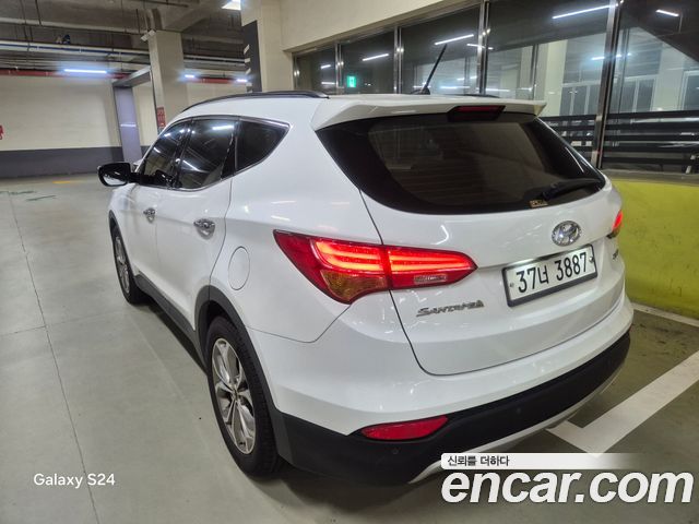 Hyundai Santafe Diesel(e-VGT) 2.0 2WD Premium — пробег 255 035 км — фото 4 из 5