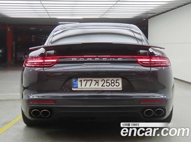 Porsche Panamera 4.0 Turbo — пробег 97 270 км — фото 3 из 5