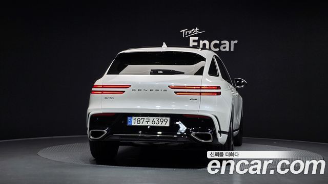 Genesis GV70 из Кореи Encar