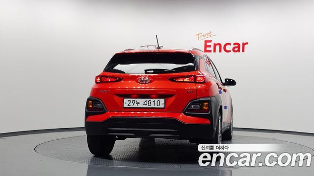 Hyundai Kona из Кореи Encar