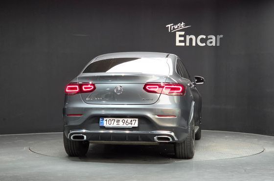 Mercedes-Benz GLC-Class GCL300 4MATIC Coupe — пробег 60 083 км — фото 4 из 5