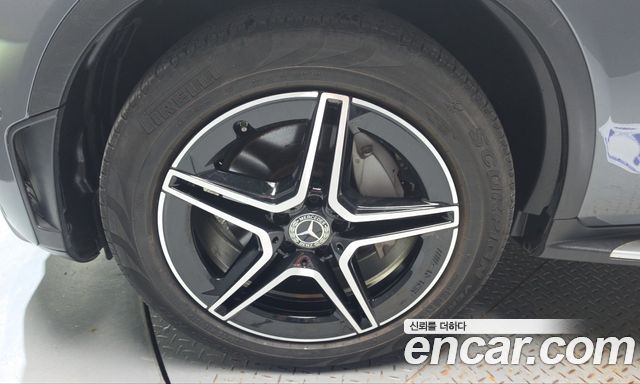 Mercedes-Benz GLC-Class GCL300 4MATIC Coupe — пробег 60 083 км — фото 5 из 5