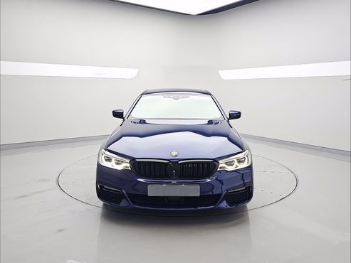 BMW 5-Series 530i M Sport Package Plus — пробег 125 078 км — фото 3 из 5